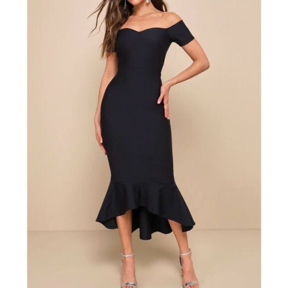 NWOT Lulus Women's How Much I Care Midnight Blue Off-the-Shoulder Midi Dress S